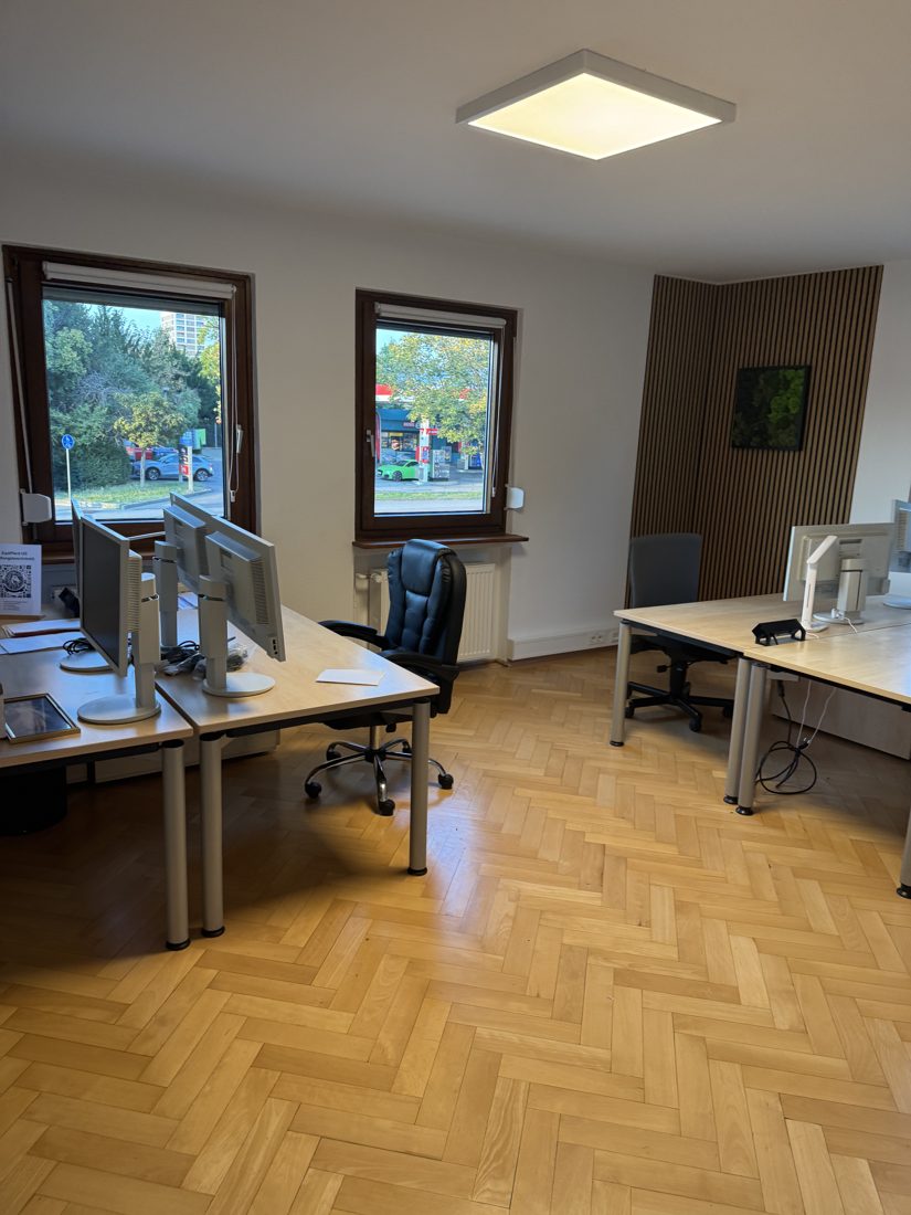Coworking desks at Business Center Reutlingen